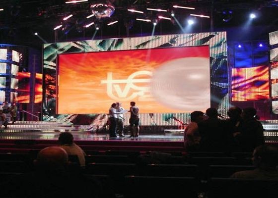 Exposição de diodo emissor de luz exterior alugado 2R1G1B de P16 6000nits para o shopping