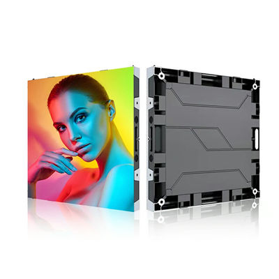 Exibição de publicidade interna de estágio imersivo P2 aprovada pela ISO