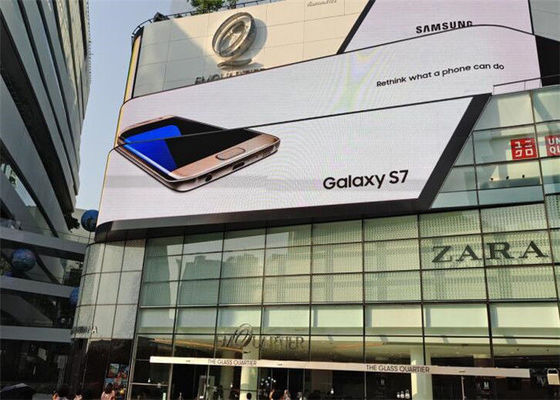 Tela curvada P10 alta da tela do diodo emissor de luz do brilho com projeto curvado do armário