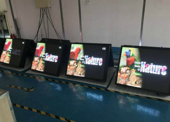 Tela dianteira lateral dobro P4mm do diodo emissor de luz da manutenção com o armário dianteiro da abertura