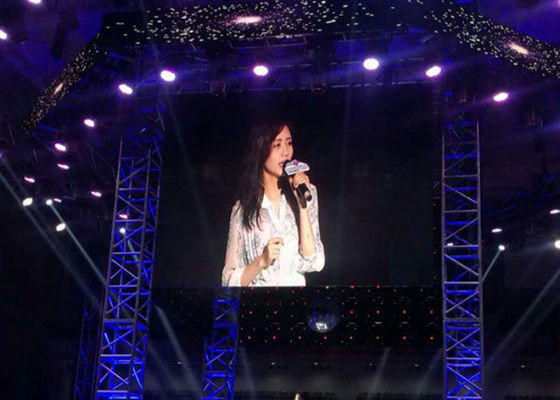 As grandes telas P4.8 de anúncio conduzidas alugados internas conduziram a cor completa dos painéis do vídeo