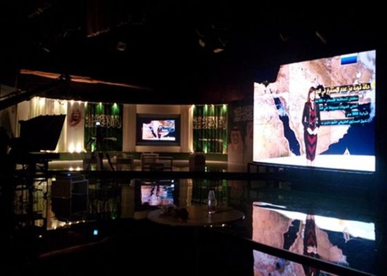 exposição de diodo emissor de luz exterior 2R1G1B do perímetro de 6500nits P12 para o estádio